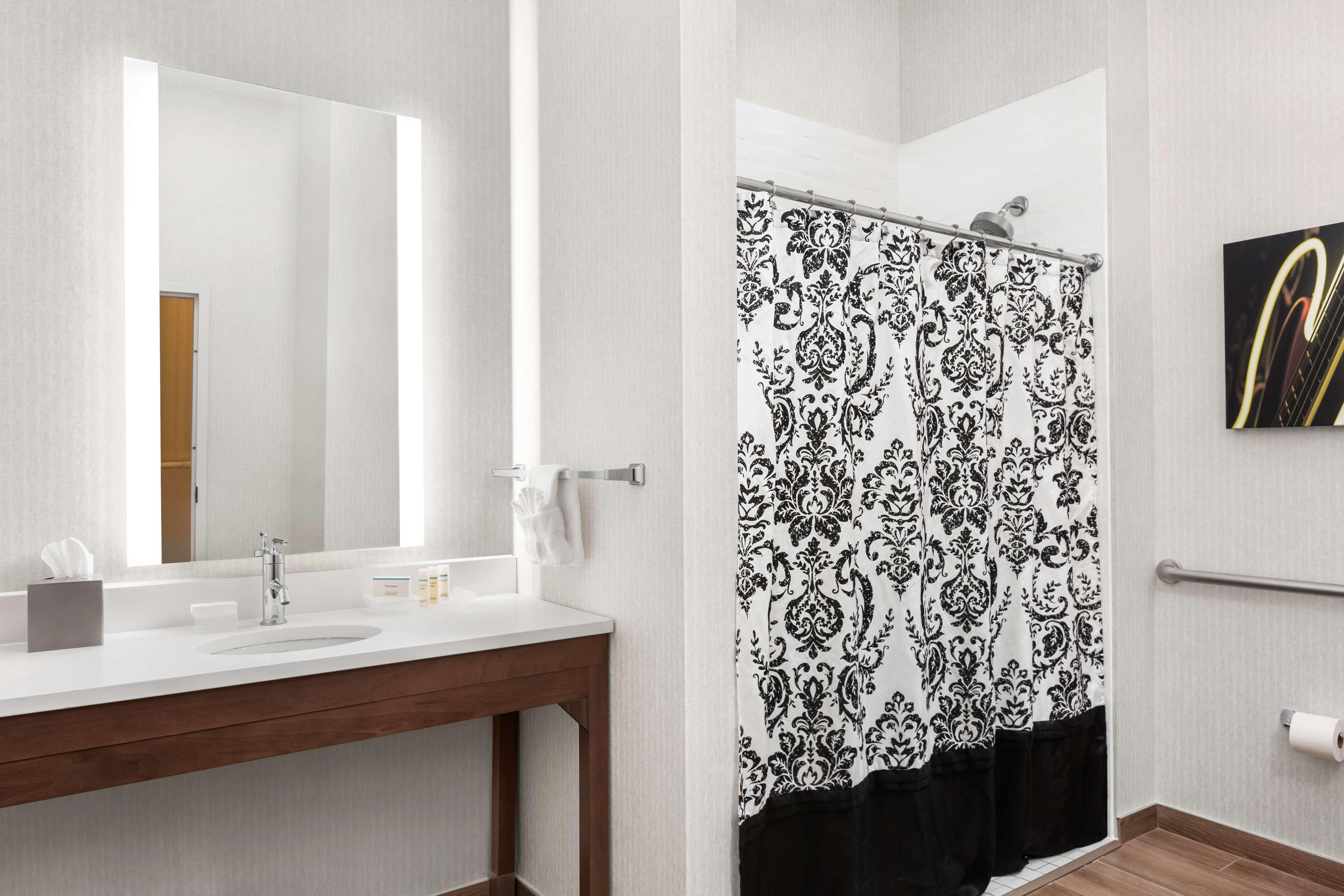 Homewood Suites By Hilton Nashville Downtown Ngoại thất bức ảnh