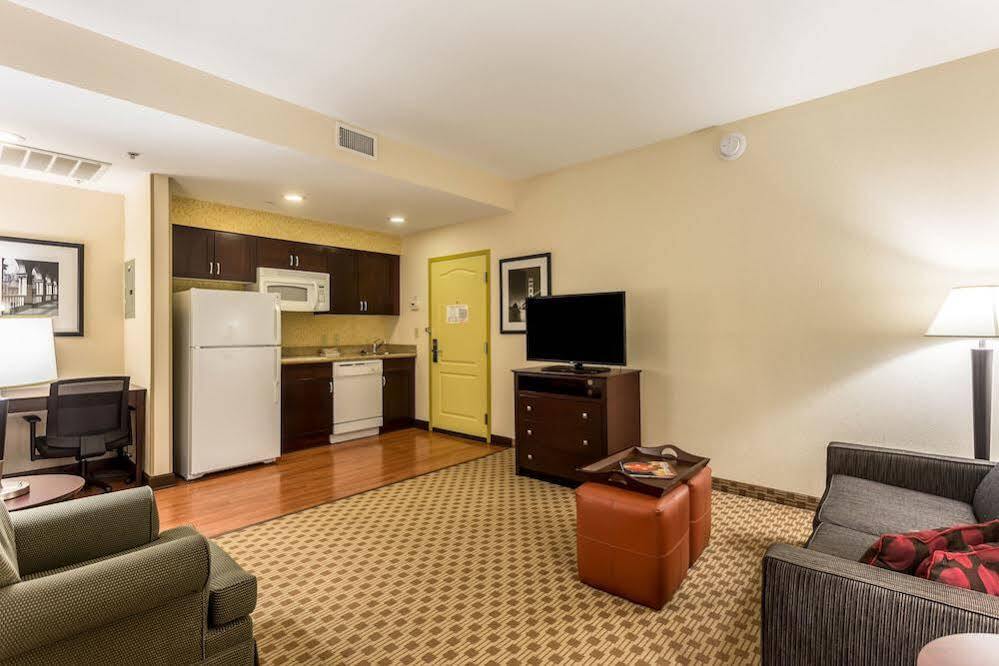 Homewood Suites By Hilton Nashville Downtown Ngoại thất bức ảnh